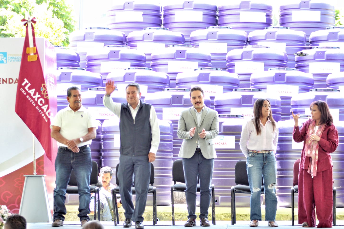 200 familias de Tlaxcala capital fortalecen el abasto de agua con tinacos gracias a gestión de Alfonso Sánchez: presidente de Tlaxcala